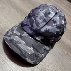 Nike camo snapback
